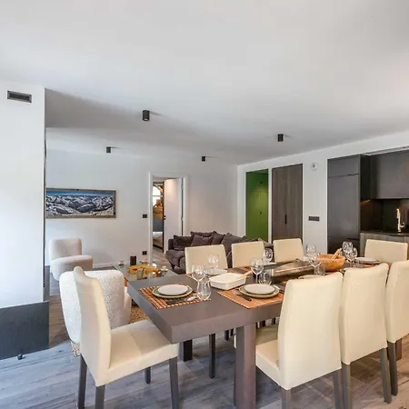 Bel Avec Wifi, Garage, Cheminee Et Grande Terrasse Au Pied Des Pistes A - Fr-1-694-325 Apartment