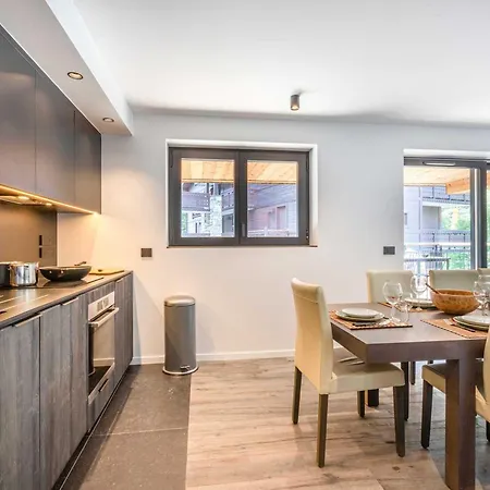 Bel Avec Wifi, Garage, Cheminee Et Grande Terrasse Au Pied Des Pistes A - Fr-1-694-325 Apartment *